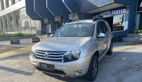 RENAULT DUSTER 2.0 TECH ROAD 4X2 16V FLEX 4P AUTOMÁTICO RENAULT DUSTER 2.0 TECH ROAD 4X2 16V FLEX 4P AUTOMÁTICO